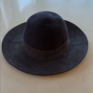 Gap women's Navy Elegant Women's Sun Hat NWT ✨. Size: M/L